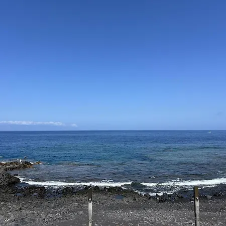 Neptuno Gure Ametsa By Sydney 푸에르토 데 산티아고